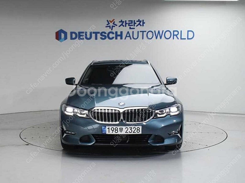 BMW 3시리즈 중고 BMW 320i 중고 승용차 2021년식 54,895km 320i 투어링 럭셔리 중고차 할부견...--3